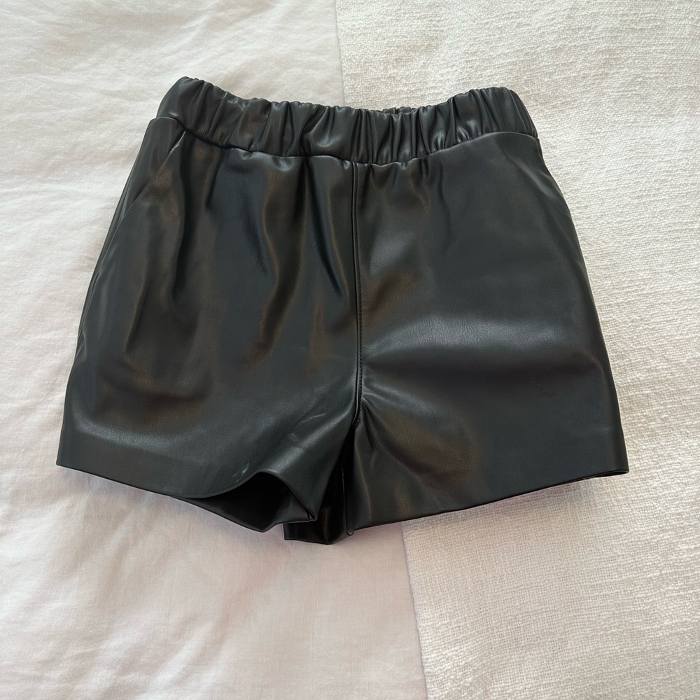 BlankNYC leather shorts size 26
